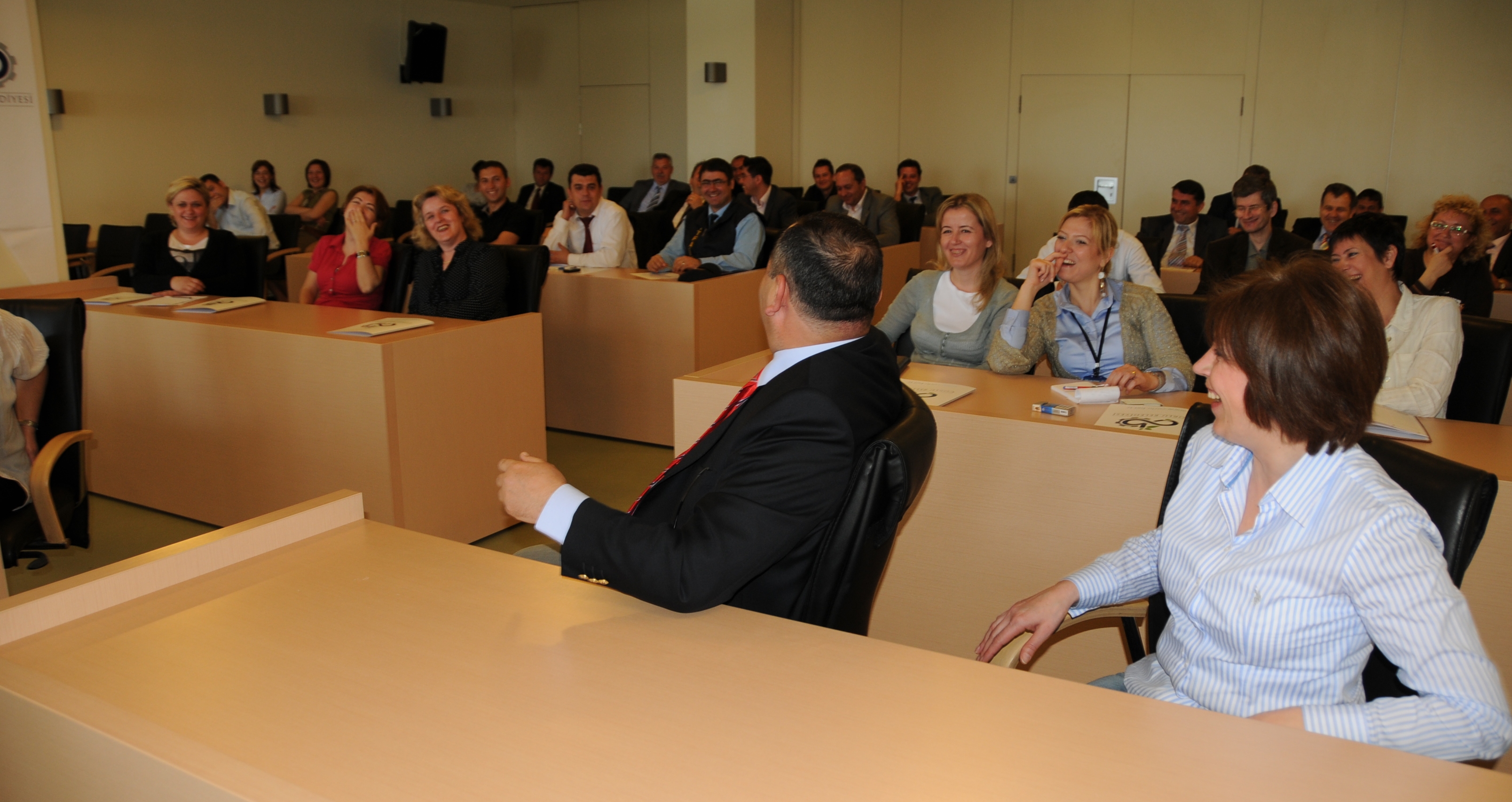 �orlu Belediye Personeline �leti�im E�itimi