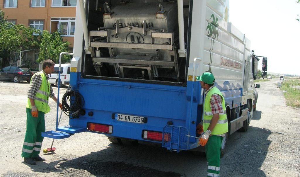 Yeni p Konteynrlar Eskileriyle Deitiriliyor