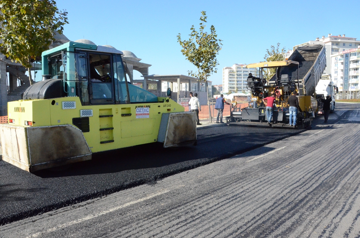 Dumlup�nar Caddesi�ne A��nma Tabakas� Serildi