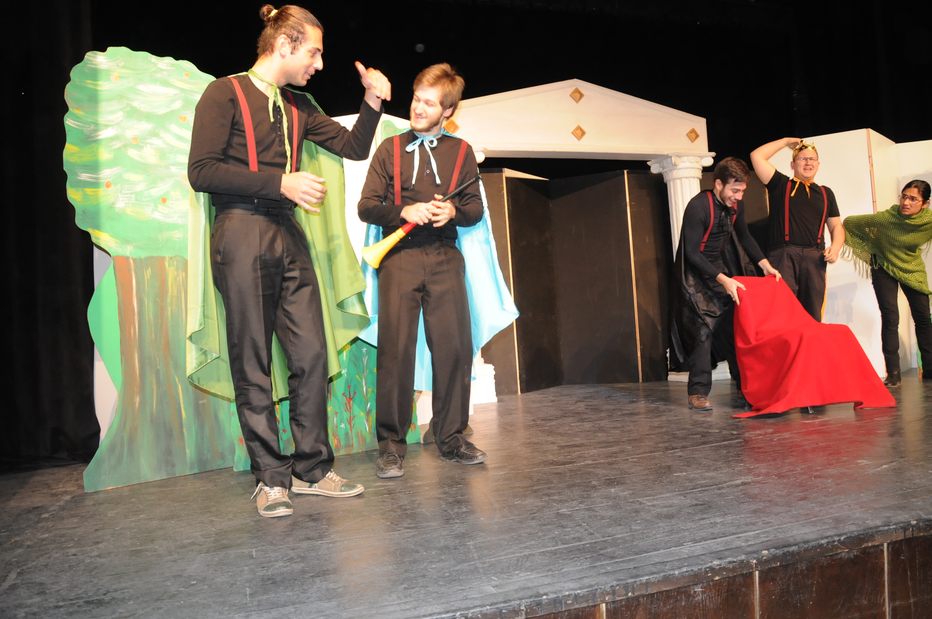 lkel ile Dne Adl ocuk Oyunu Sahnelendi