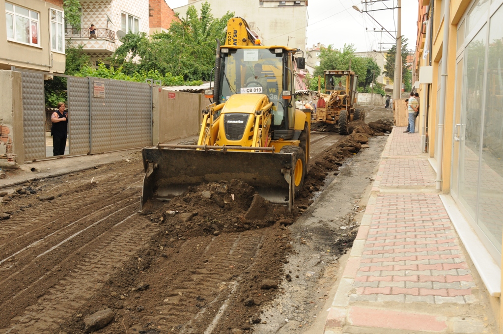 Eski �erkezk�y Yolunda Yol Onar�m �al��malar�