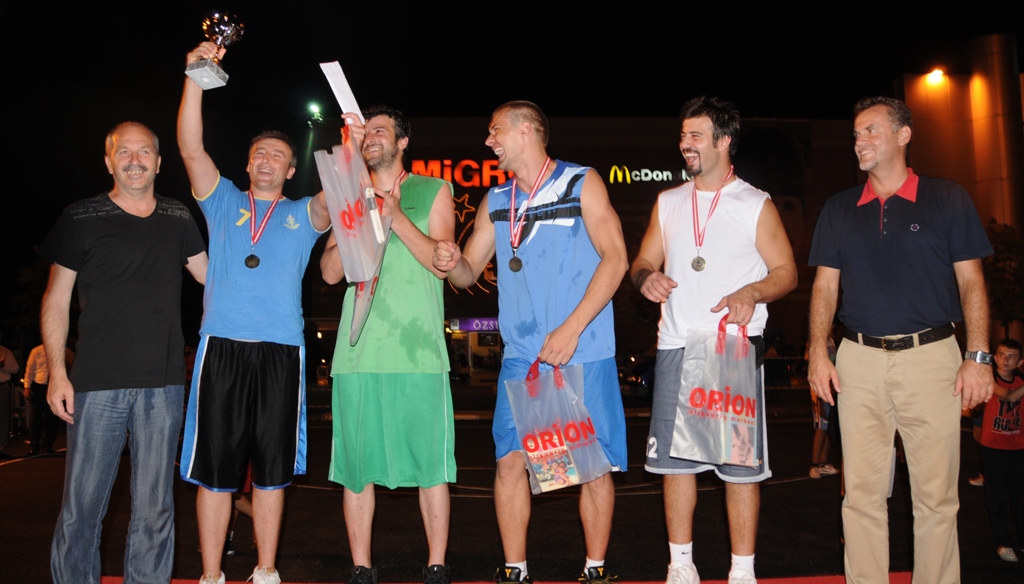 Streetball Turnuvas Sona Erdi