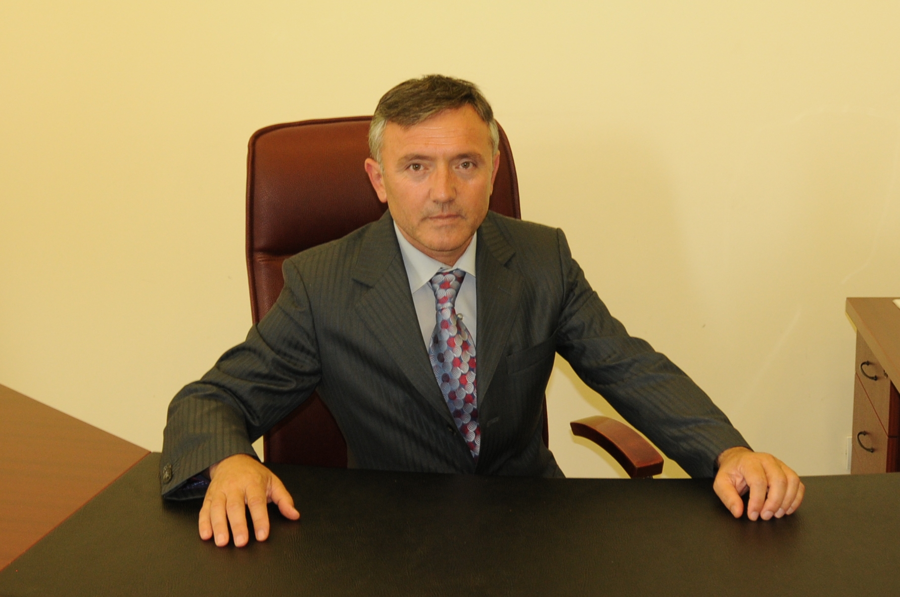 Yeni Belediye Bakan Yardmcs Greve Balad