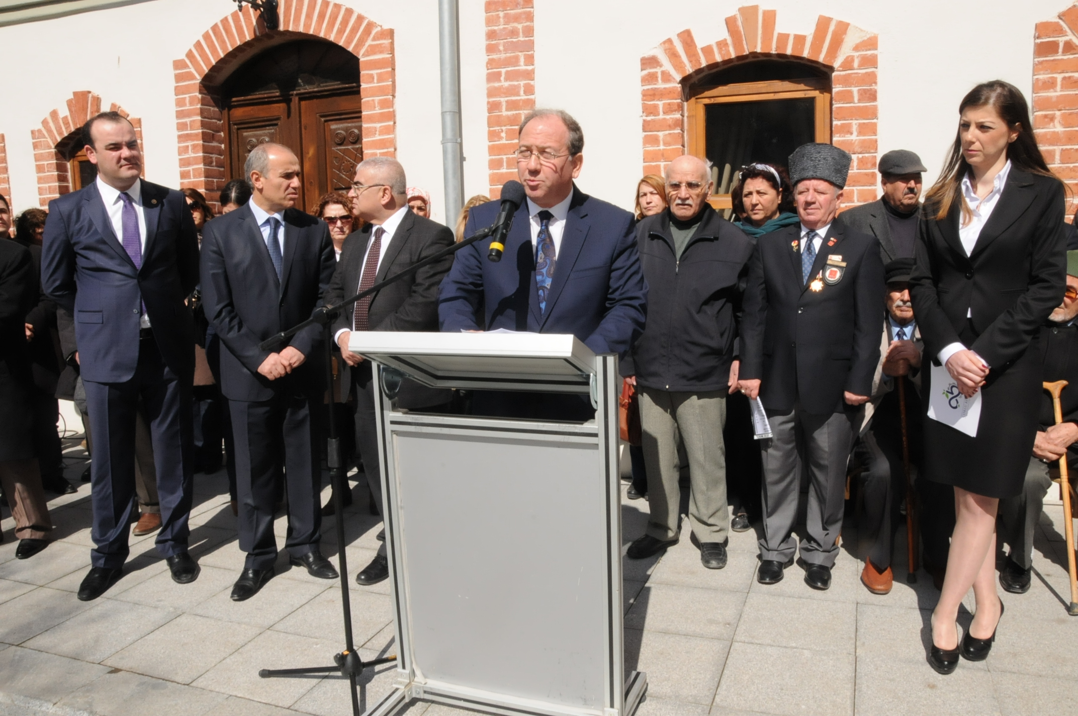 anakkale ehitleri Ansna Fotoraf Sergisi Dzenlendi