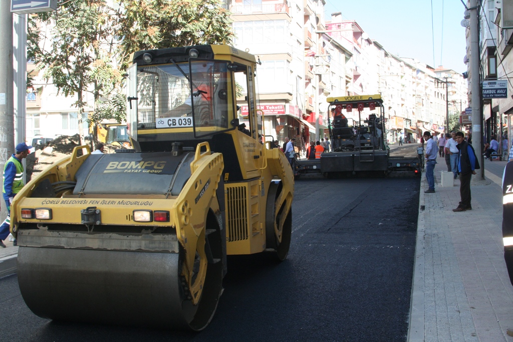 .T. Yavuzer Caddesi Asfaltland