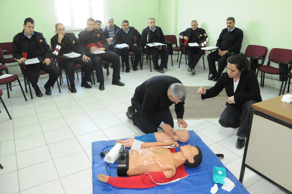 tfaiye Personeline lkyardm Eitimi Verildi