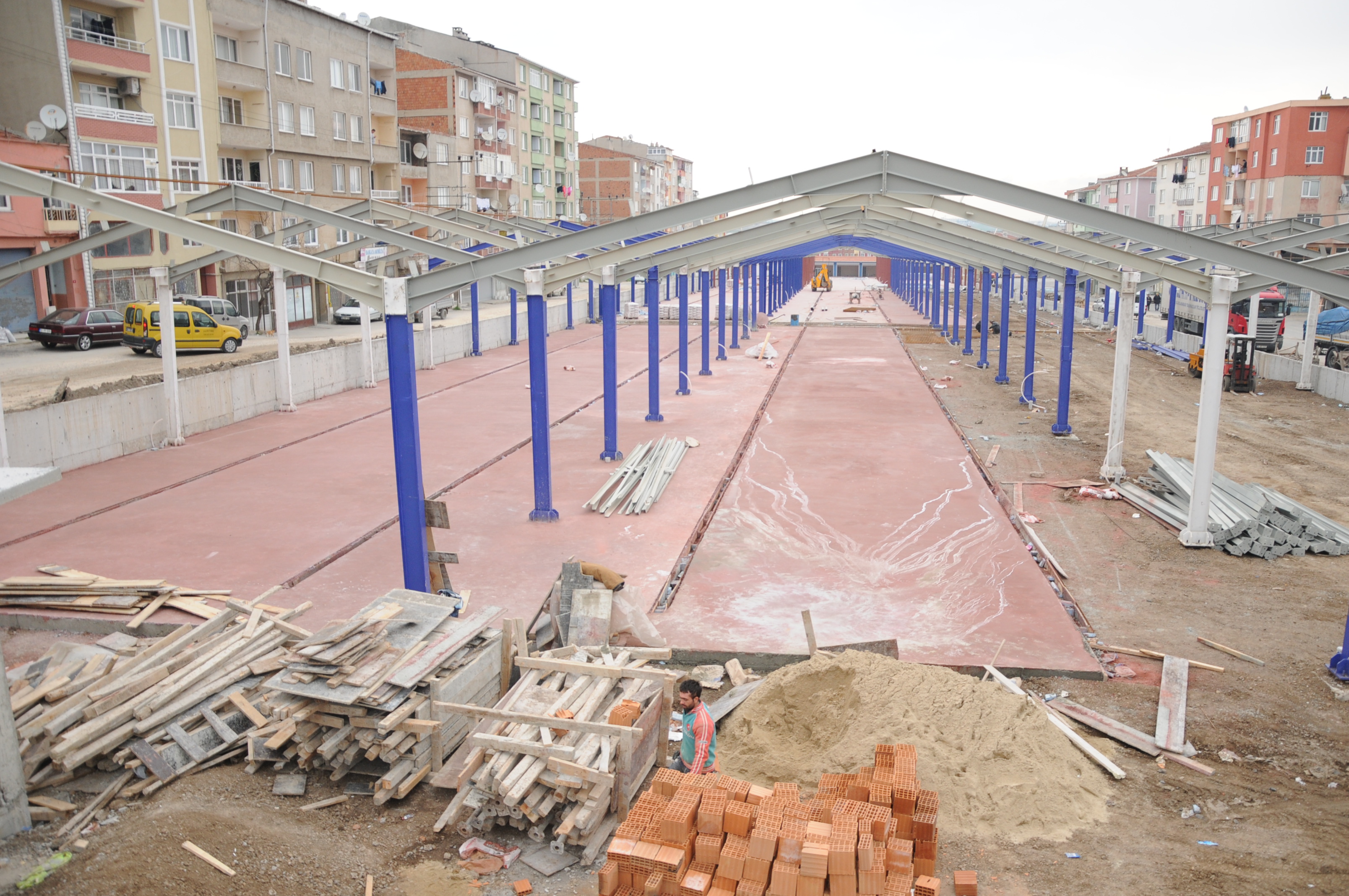 Sabit Kapal Pazar Yerinde Sona Yaklald