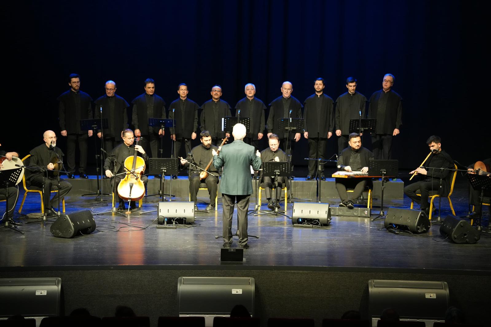 �orlu`da Tarih� T�rk M�zi�i R�zg�r�