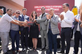 Bakan Sarkurt:  "Sadece Otopark Deil, Modern Bir Yaam Alan Kuruluyor"