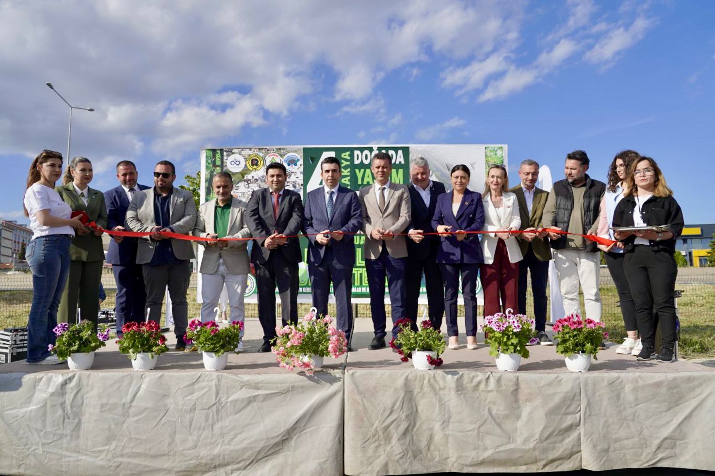 Bakan Sarkurt 4. Trakya Doada Yaam Fuar`nn Alna Katld