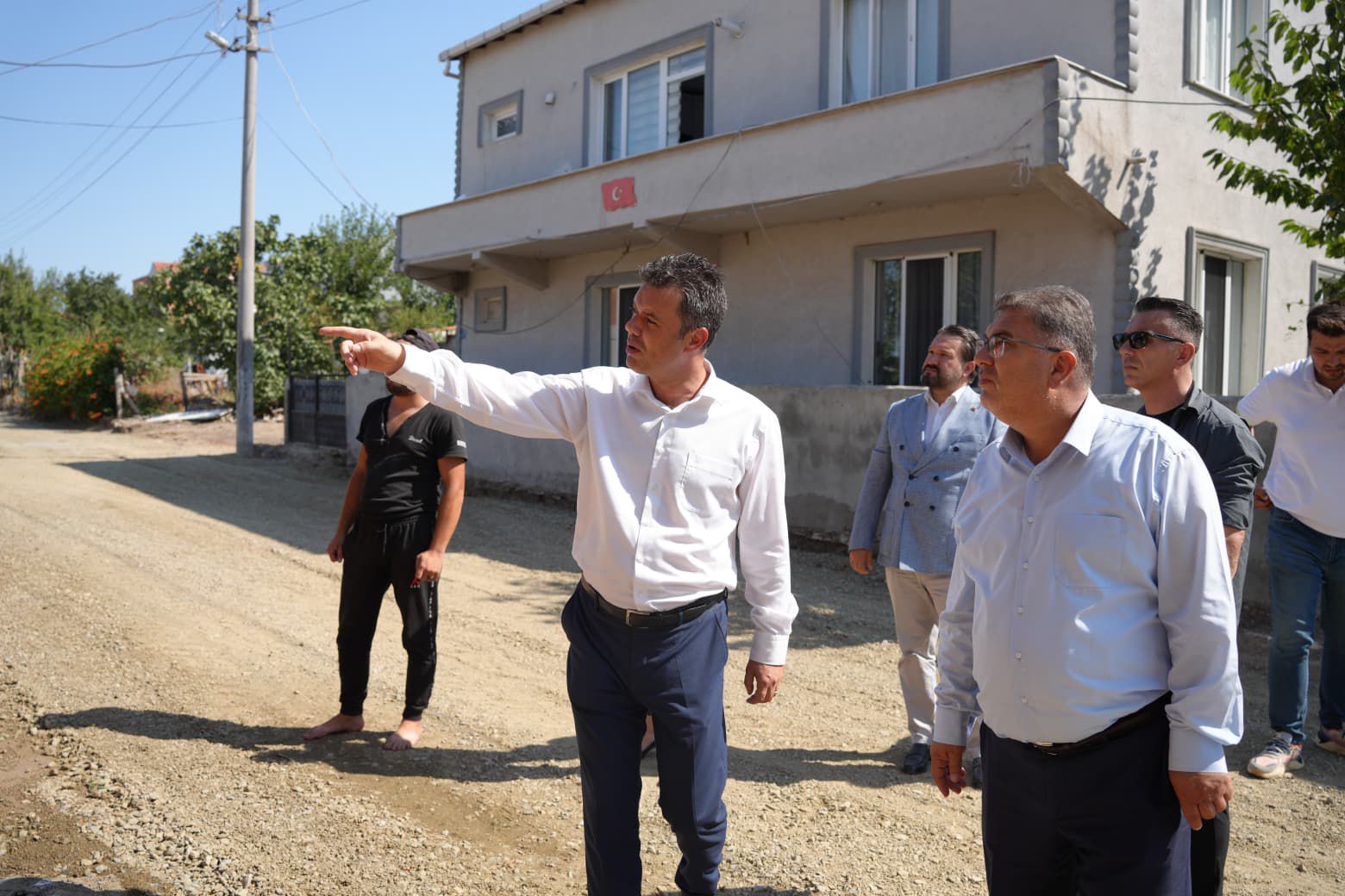 Bakan Sarkurt, orlu`daki Yol ve Altyap almalarn nceledi