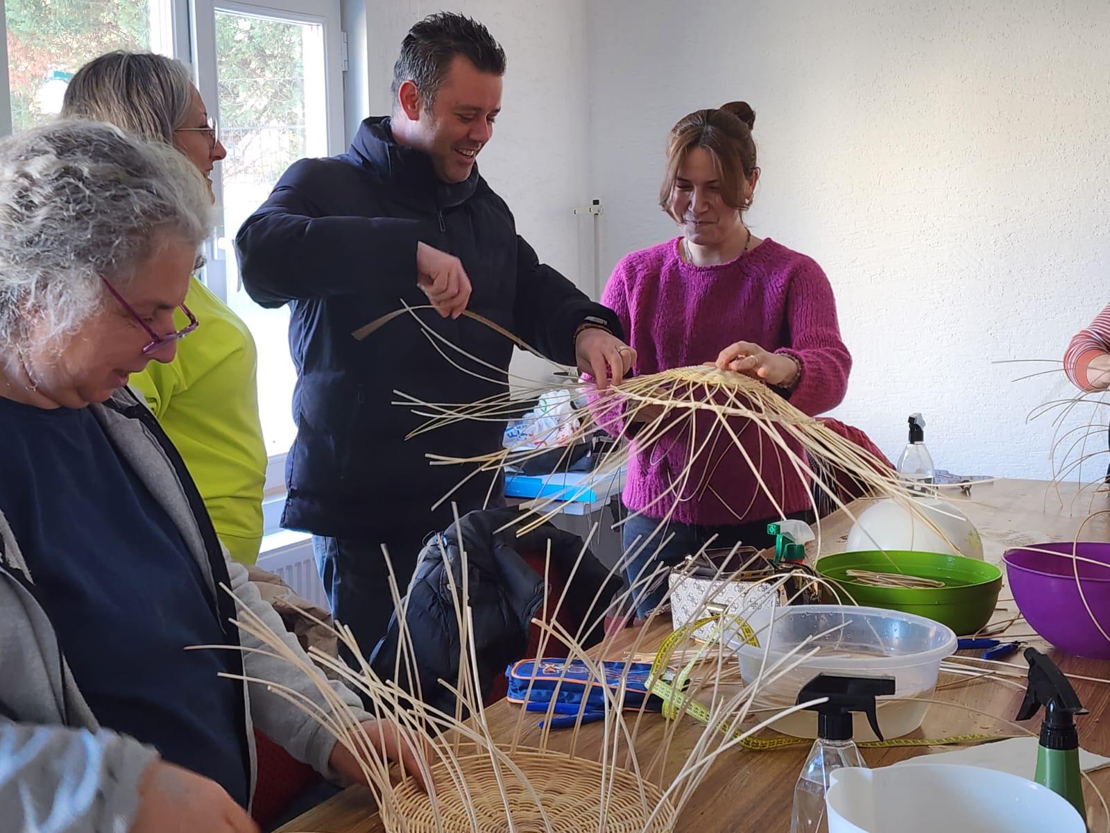 Ba�kan Sar�kurt`tan �reten Kursiyerlere Ziyaret