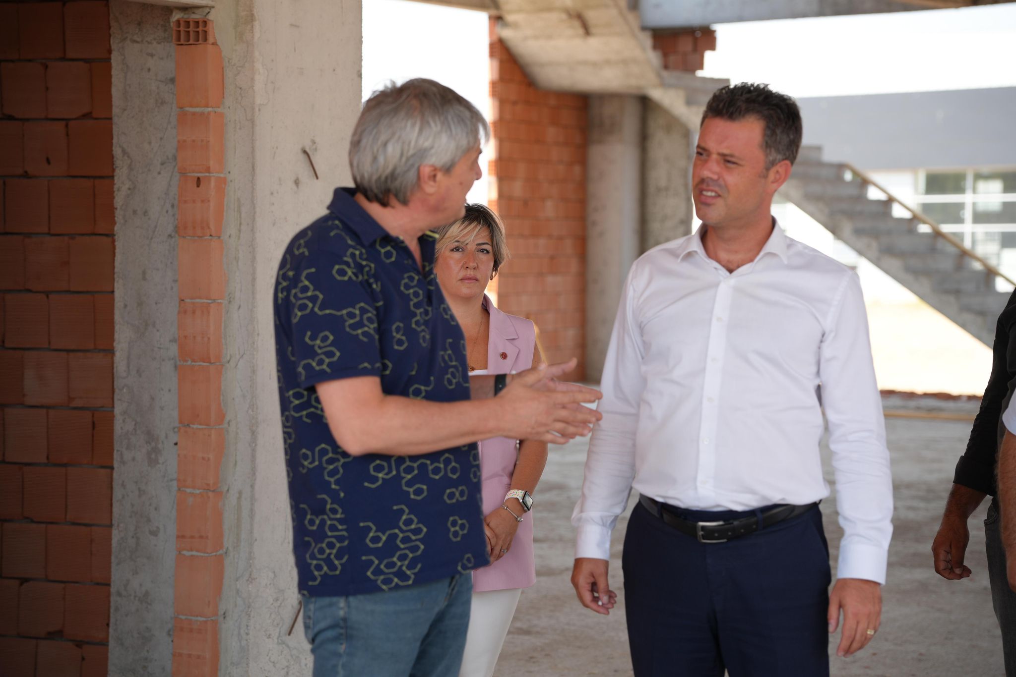 Bakan Sarkurt Sosyal Tesis Projesi naatn nceledi