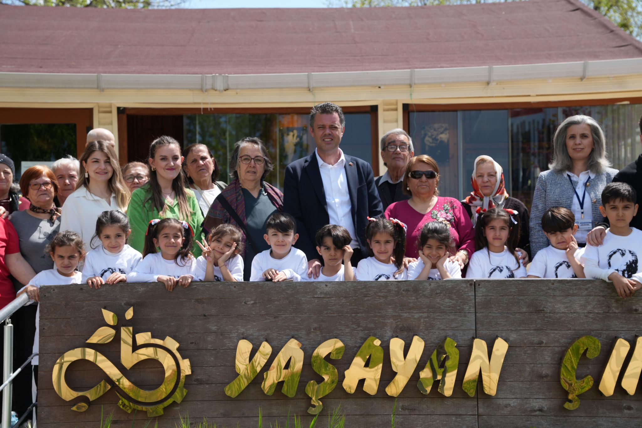 �orlu`da Ku�aklar Aras� G�n�l K�pr�s� Kuruldu