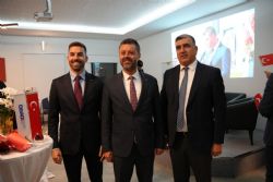 Bakan Sarkurt, SAD`n Cumhuriyet Resepsiyonuna Katld