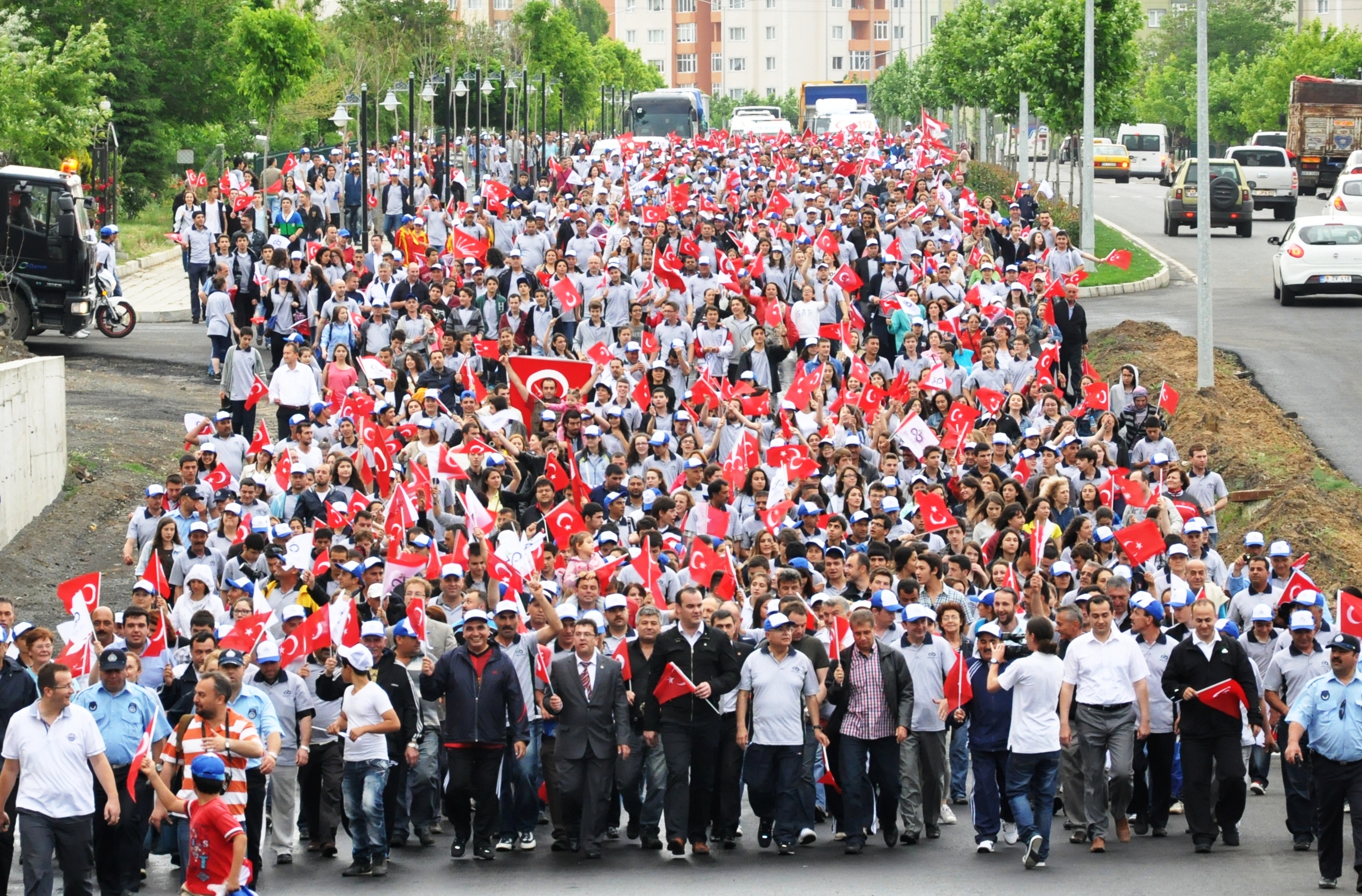 Salkl Yaam ve Genlik Yry Gerekletirildi