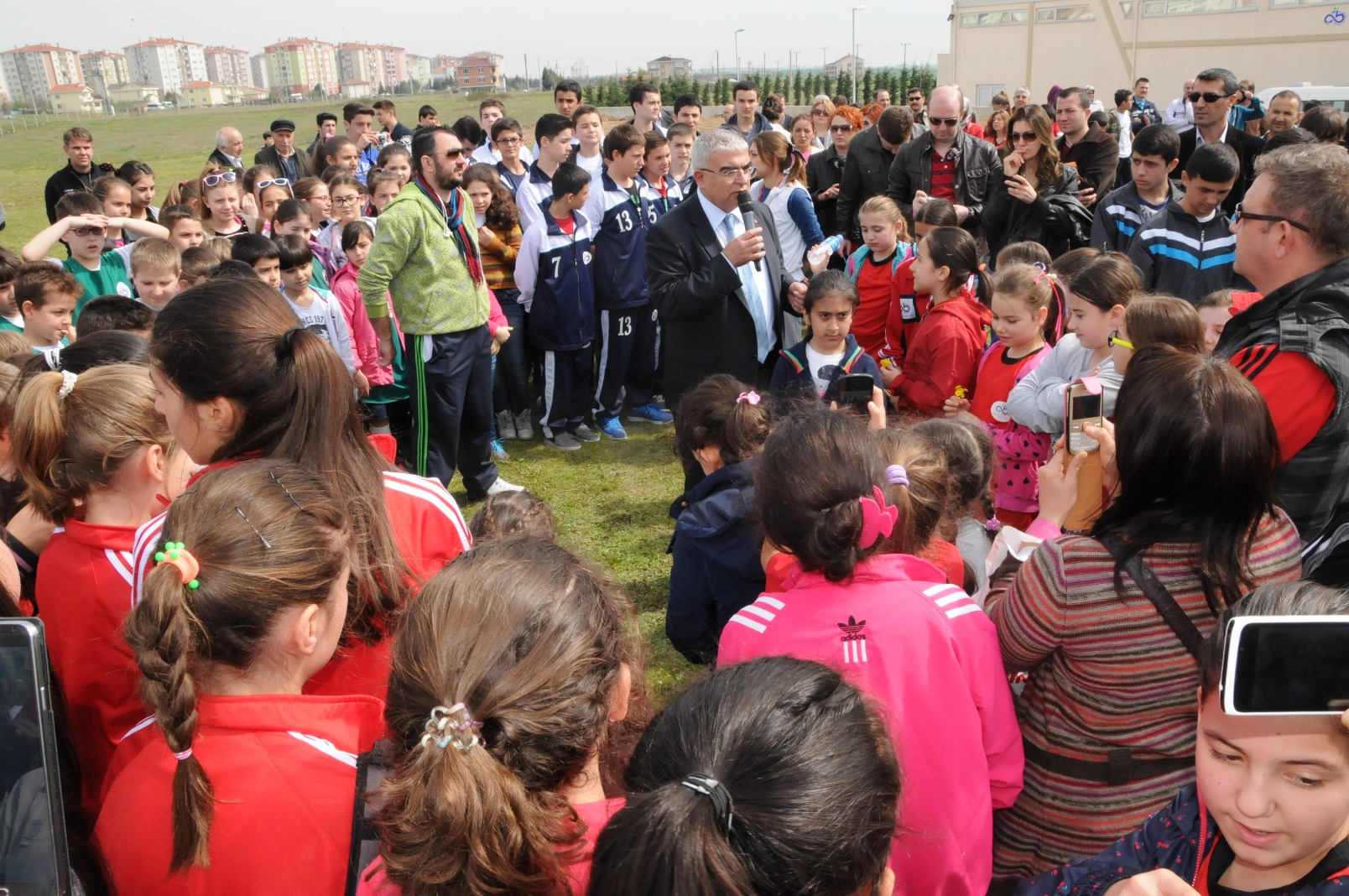 rencilerimiz Fidanlaryla Birlikte Byyecek