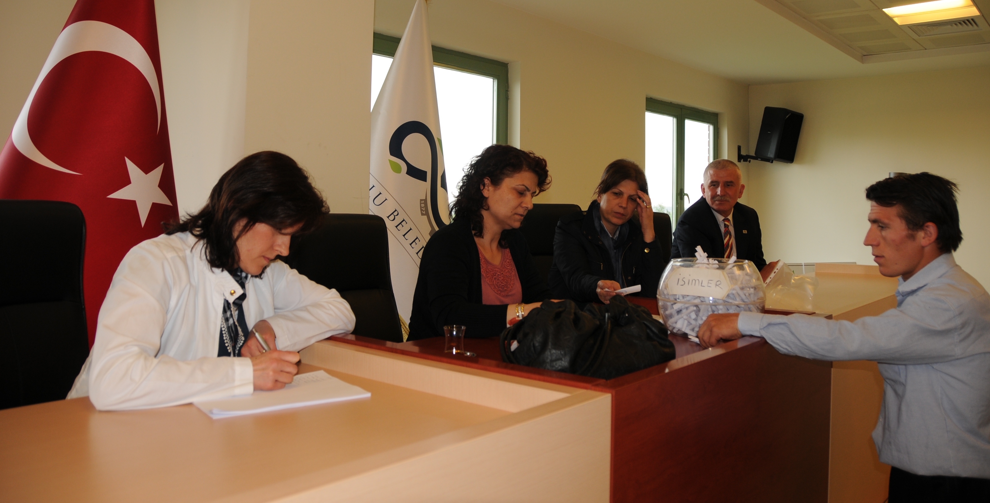 Noter Huzurunda Ge�ici ���i Al�m�