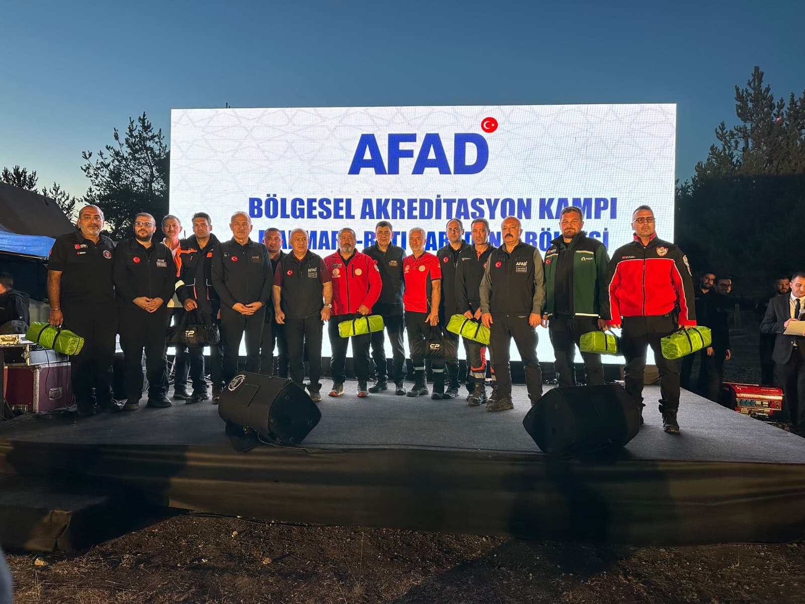 �orlu AKE`den Bolu`da B�y�k Ba�ar�