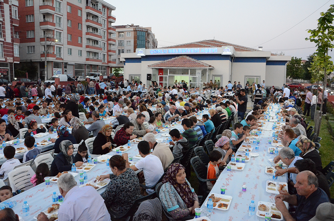 orlu Belediyesi ftar Yemekleri Balyor