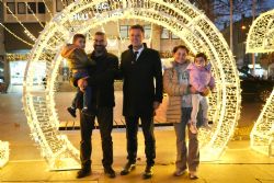 Ba�kan Sar�kurt Yeni Y�l Co�kusunu Vatanda�larla Payla�t�