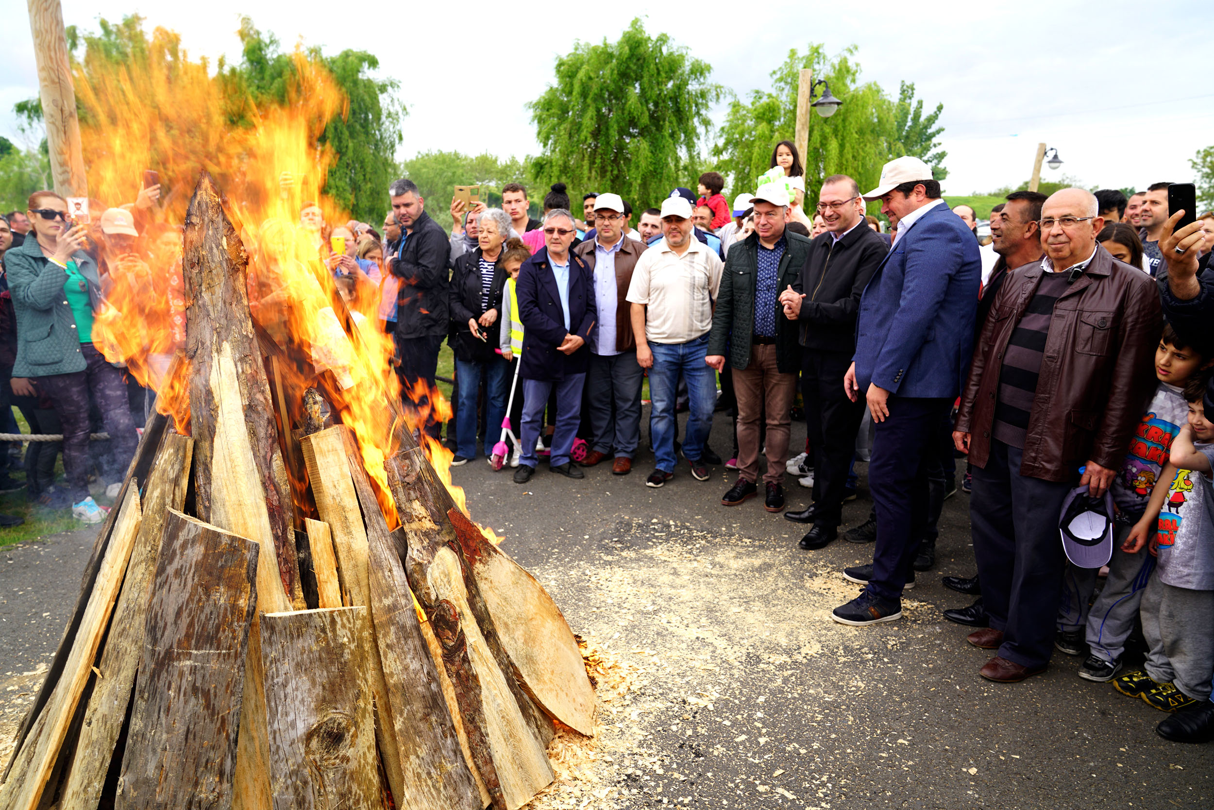 Hdrellez enlii le Baharn Geliini Kutladk