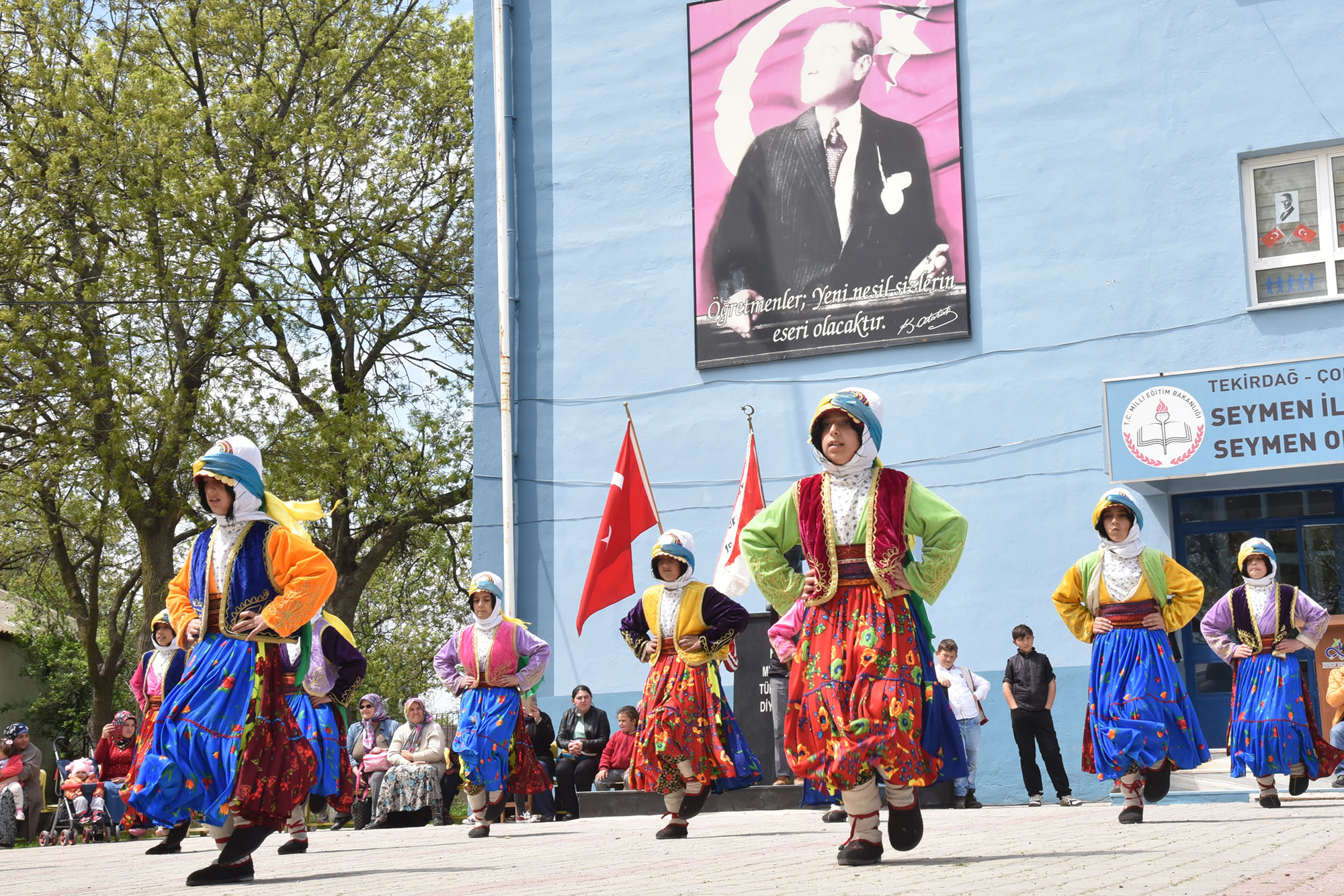 8. Uluslararas� �ocuk Festivali Ba�lad�