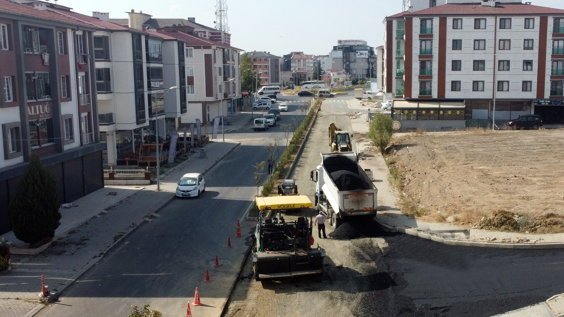 Ekiplerimiz Yol ve Kaldrm almalarn Srdryor