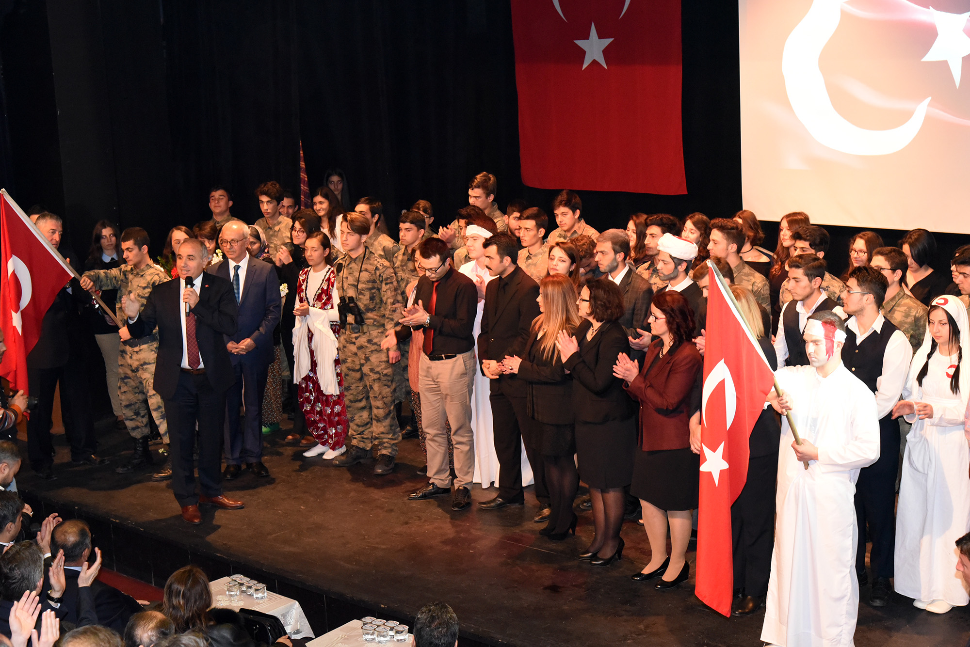 �stiklal Mar��m�z�n 96. Kabul Y�ld�n�m� Kutland�