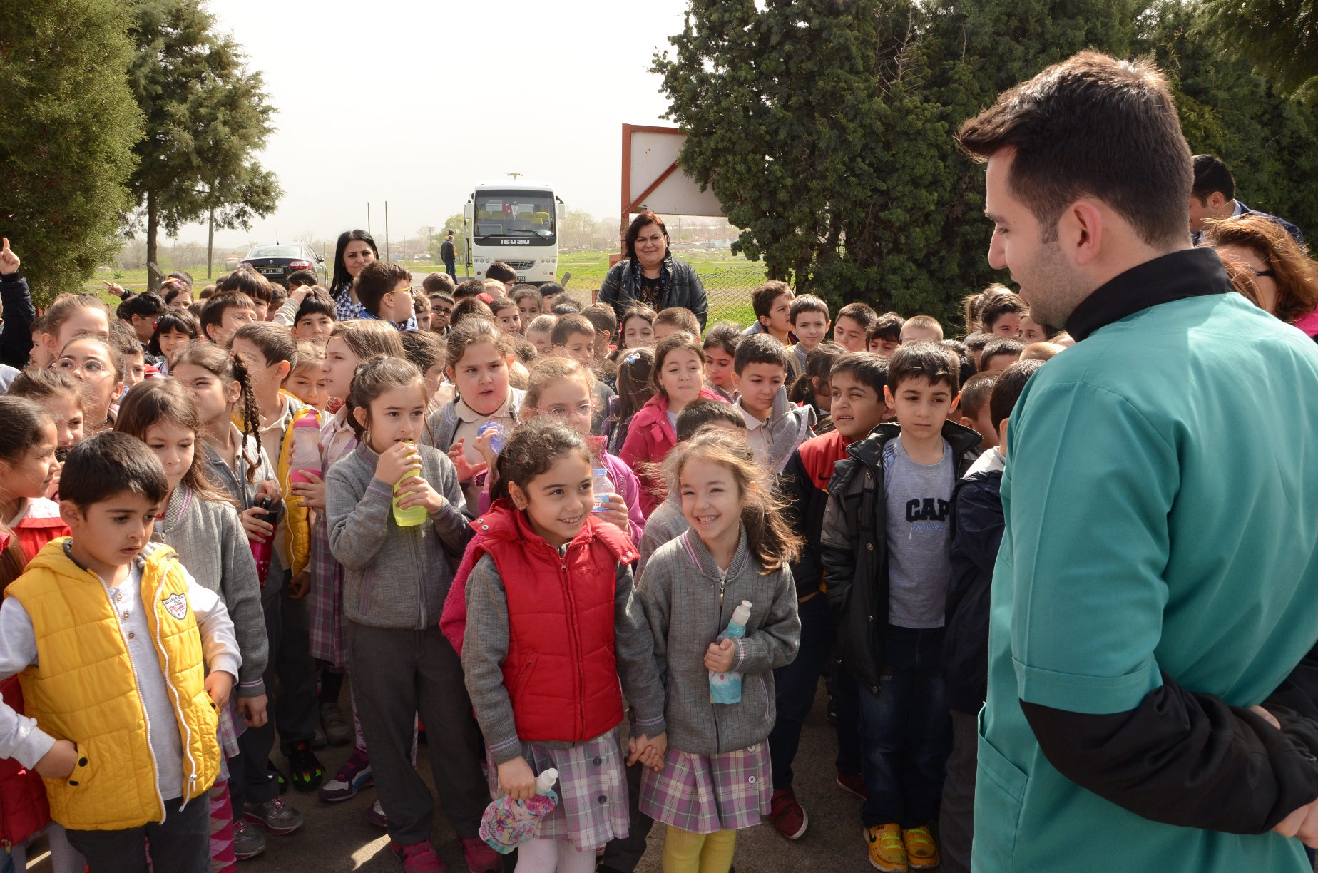 Yunus Emre lkokulundan Barnaa Ziyaret