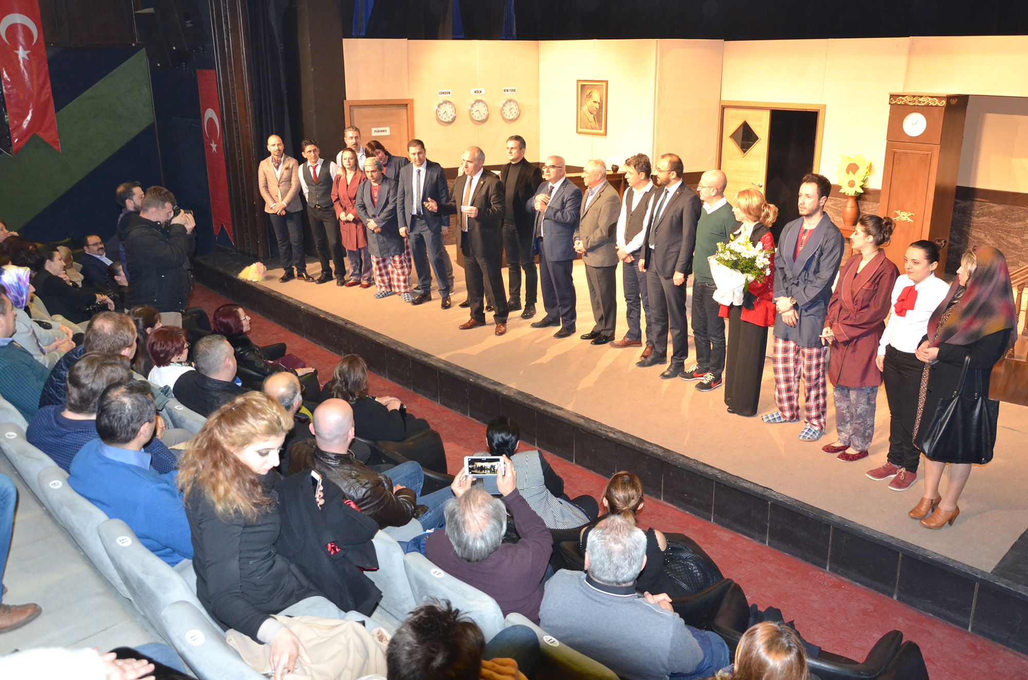 �orlu Halk Tiyatrosu�ndan E�itime Katk�