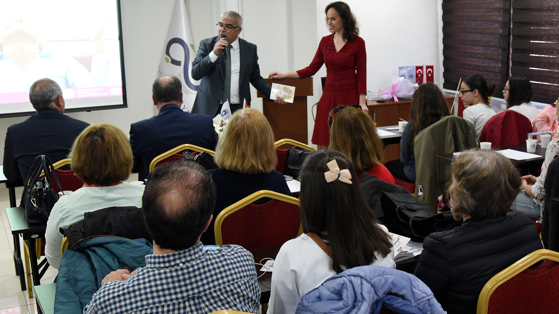 �orlu Kent Konseyi�nden E�itim Semineri