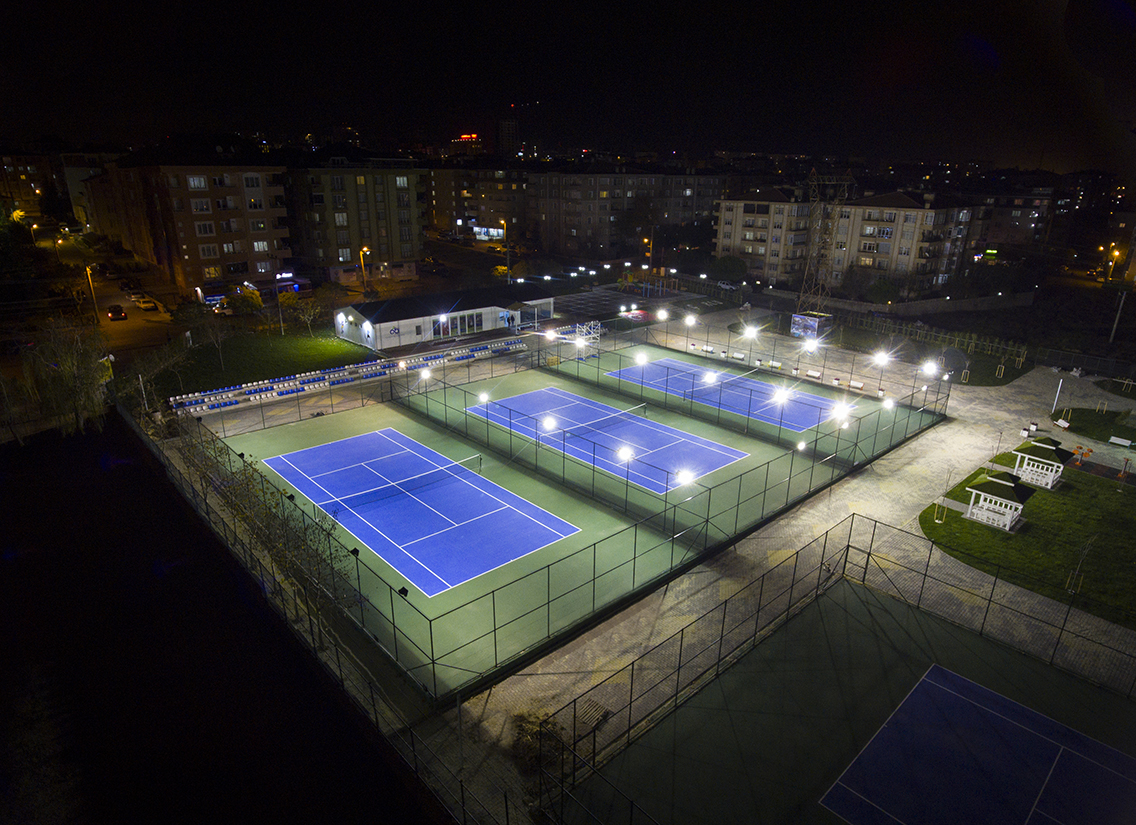 Tenis Kompleksi A��l�� ��in G�n Say�yor