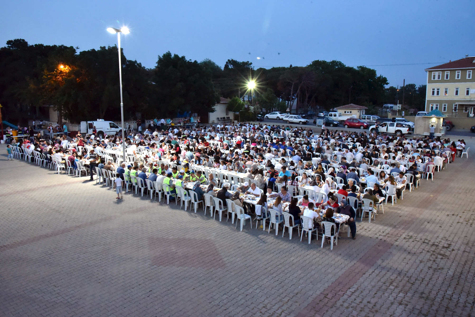 �ftar Yeme�imizi T�rkg�c� Mahallemizde Ger�ekle�tirdik