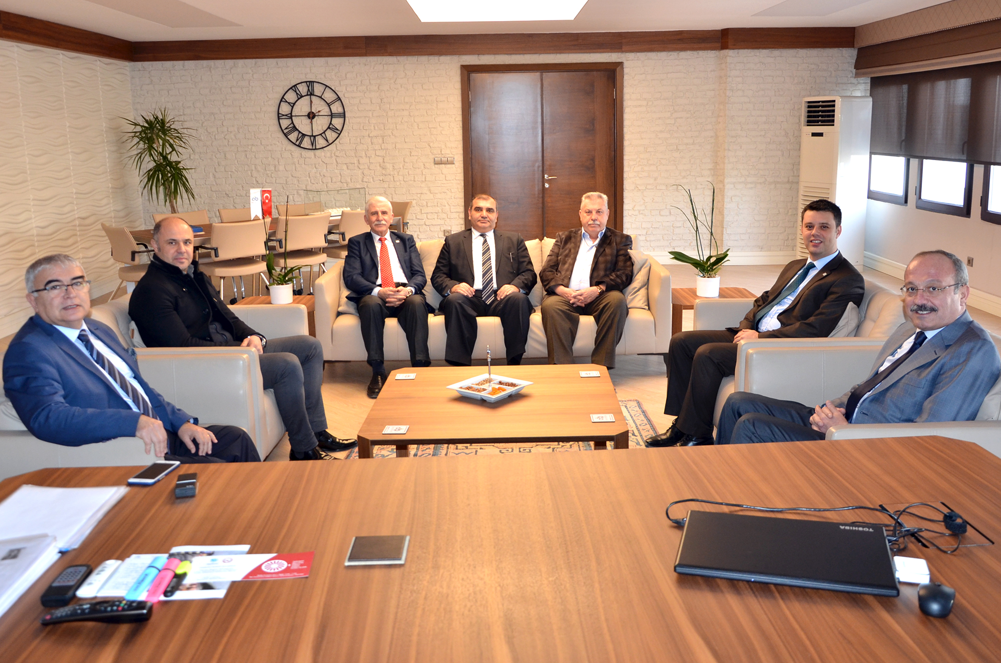 �l Emniyet M�d�r� Ayd�n�dan �ade-i Ziyaret